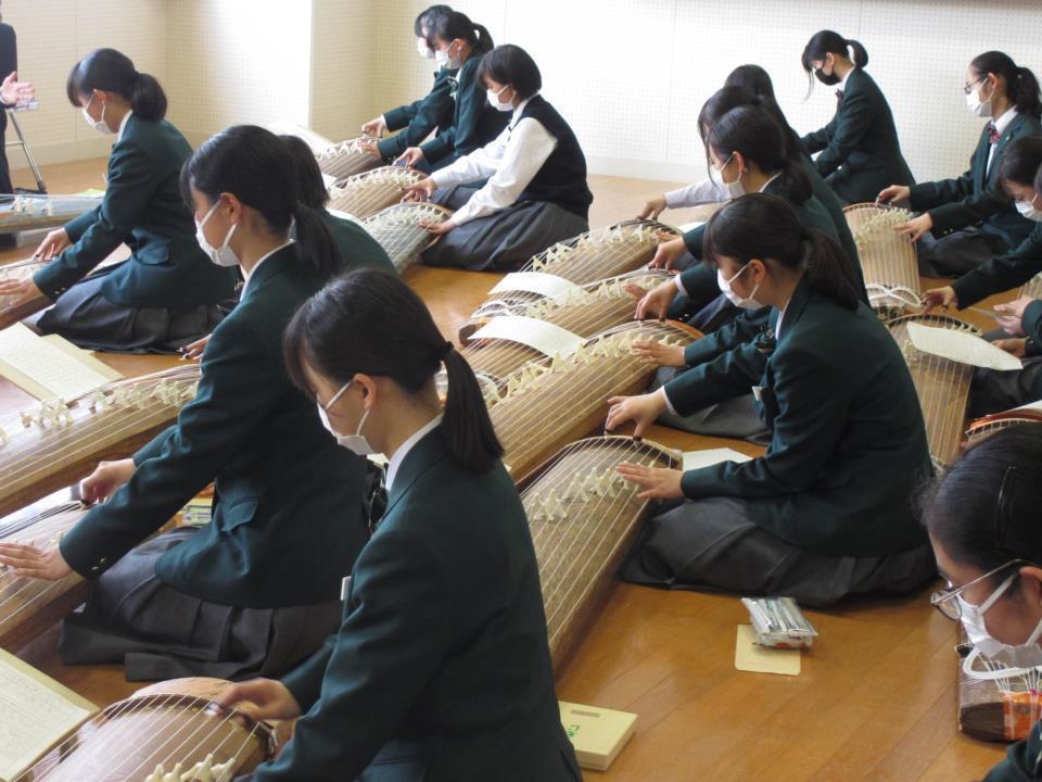 秋田市立御所野学院高等学校-トップページ