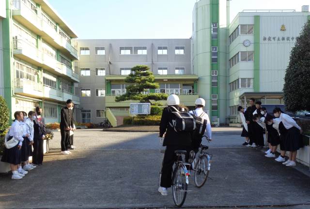 松伏町立松伏中学校-トップページ