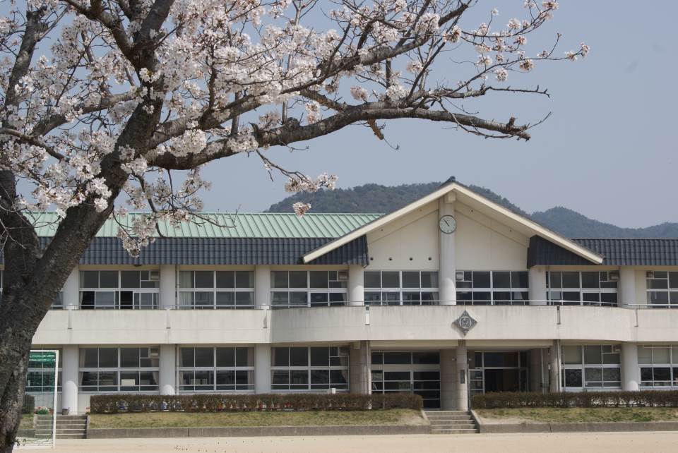 山口市立陶小学校